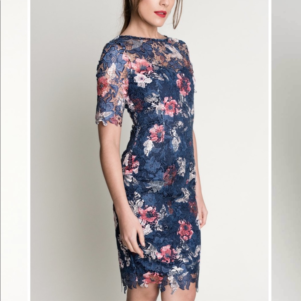 Paper Dolls Crochet Lace Bodycon Dress Size 6